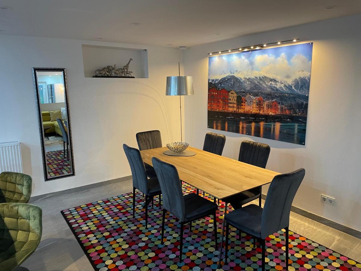 Aussergewoehnliche Kellerloft Appartement Innsbruck Buitenkant foto